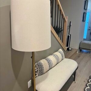 DKNY "DECOR PILLOW